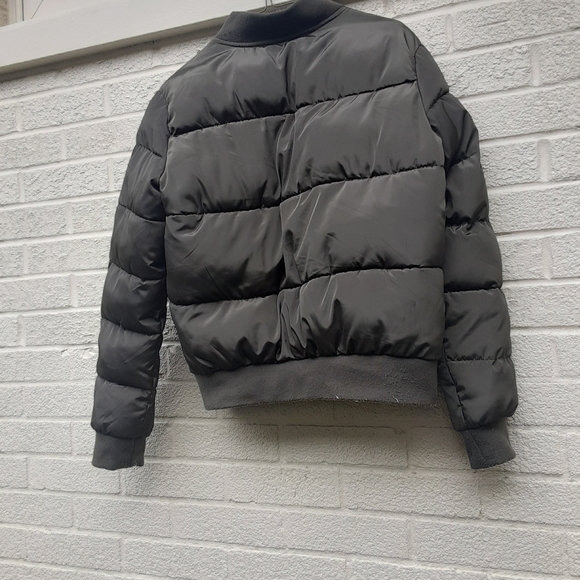 Forever 21 Womens  Bomber Jacket Medium - Picture 3 of 7